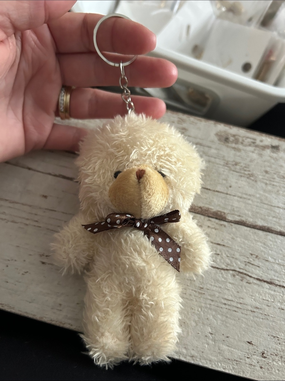 🔥$2 bear keychain NWOT